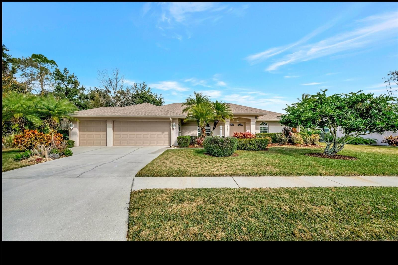 6183 Misty Oaks Dr, FL