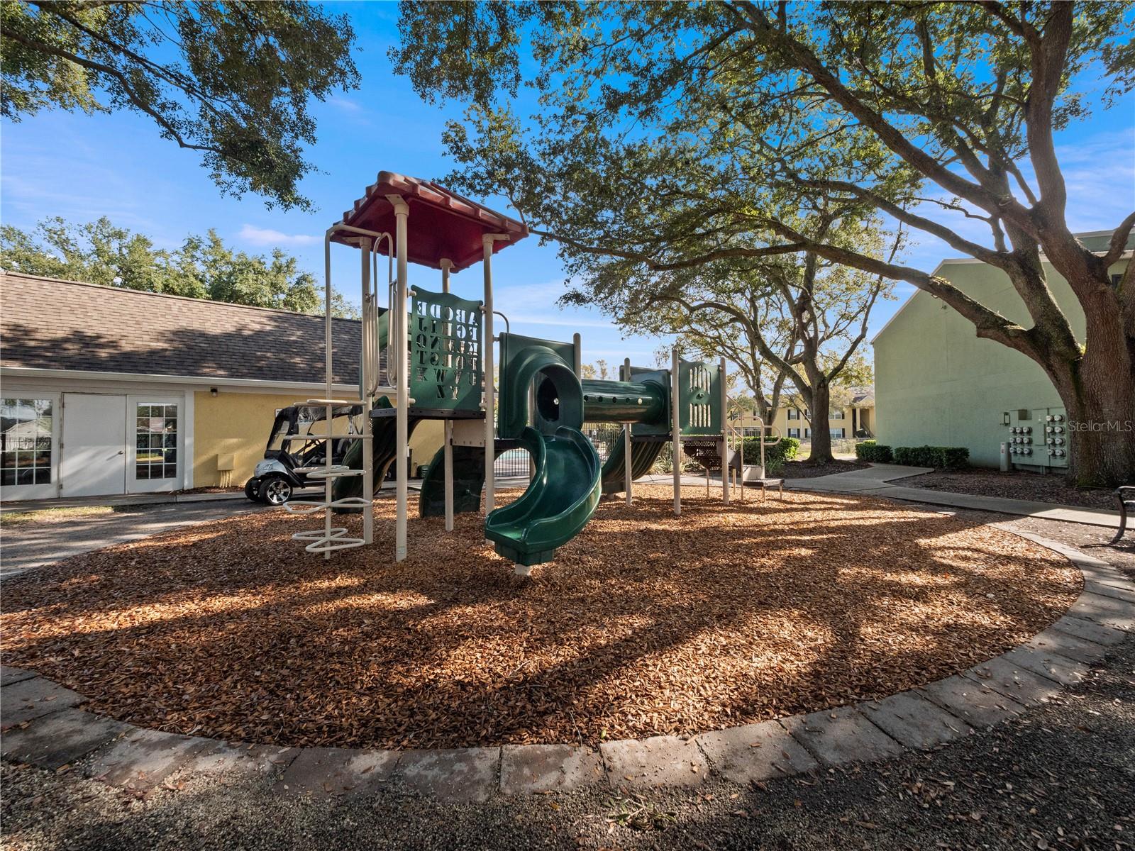 2077 Dixie Belle Drive, FL