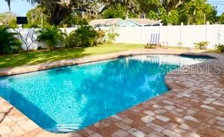 604 7th Ave Sw, FL