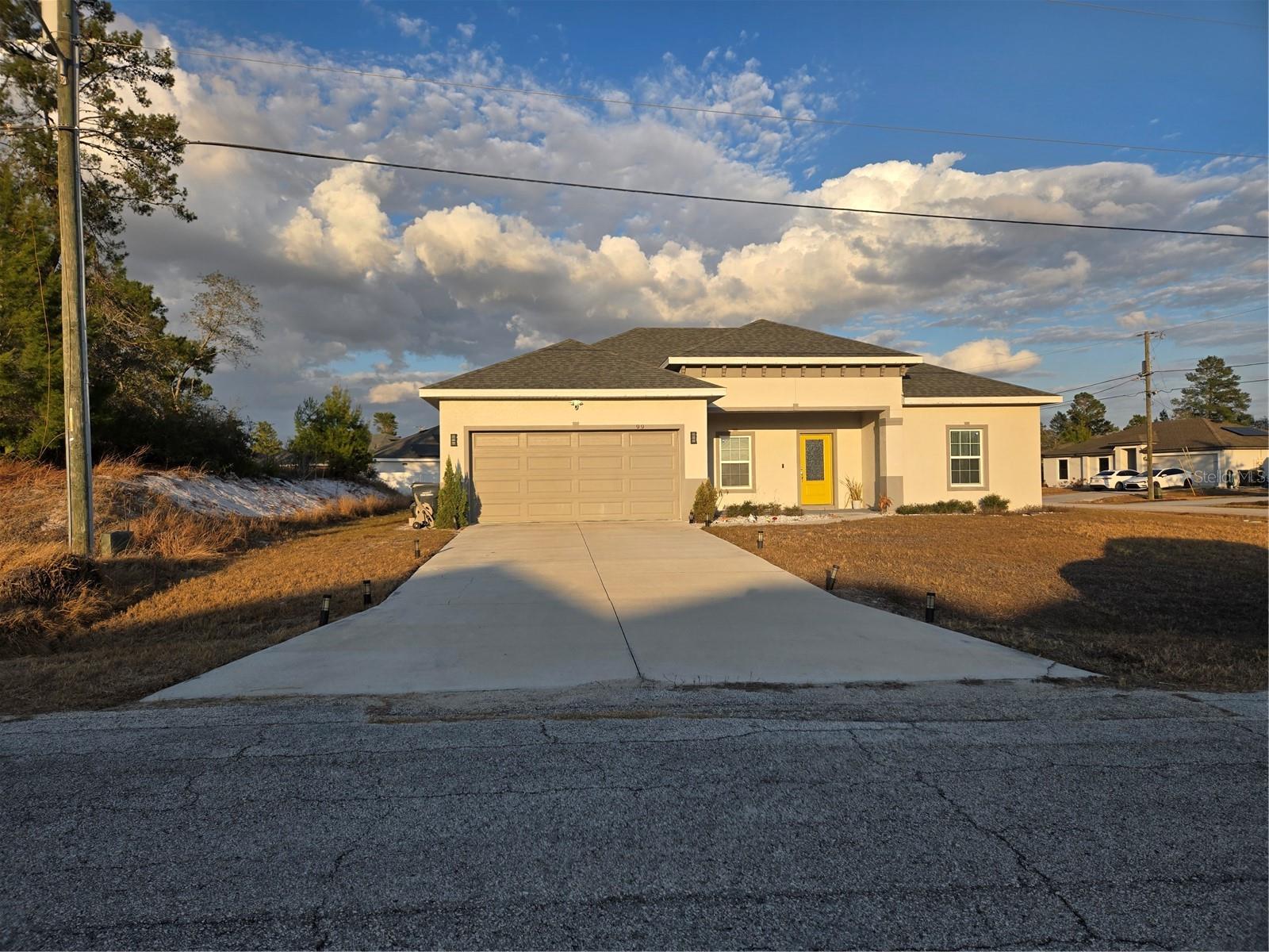 99 Orchid Ln, FL
