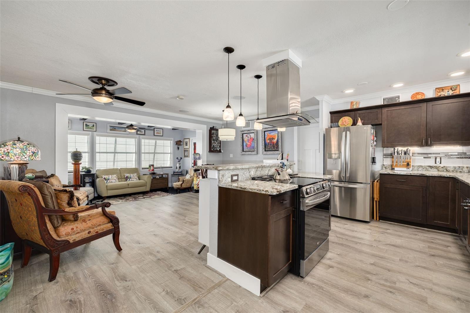 6012 Tangerine Avenue, FL
