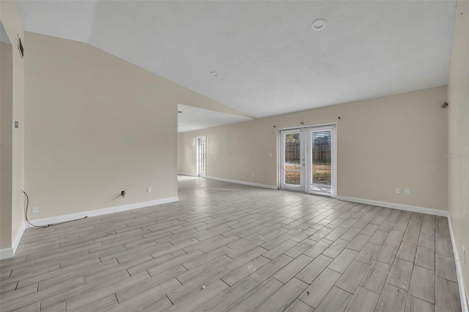 109 Margo Lane, FL
