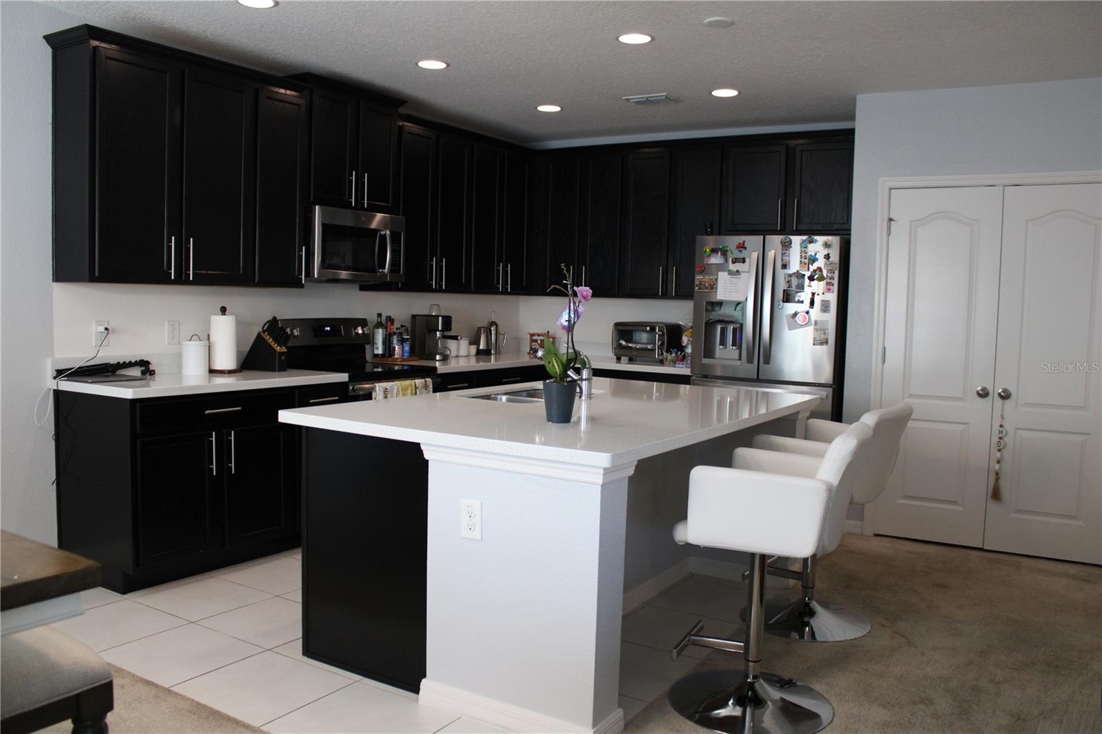 2591 Wadeview Loop, FL