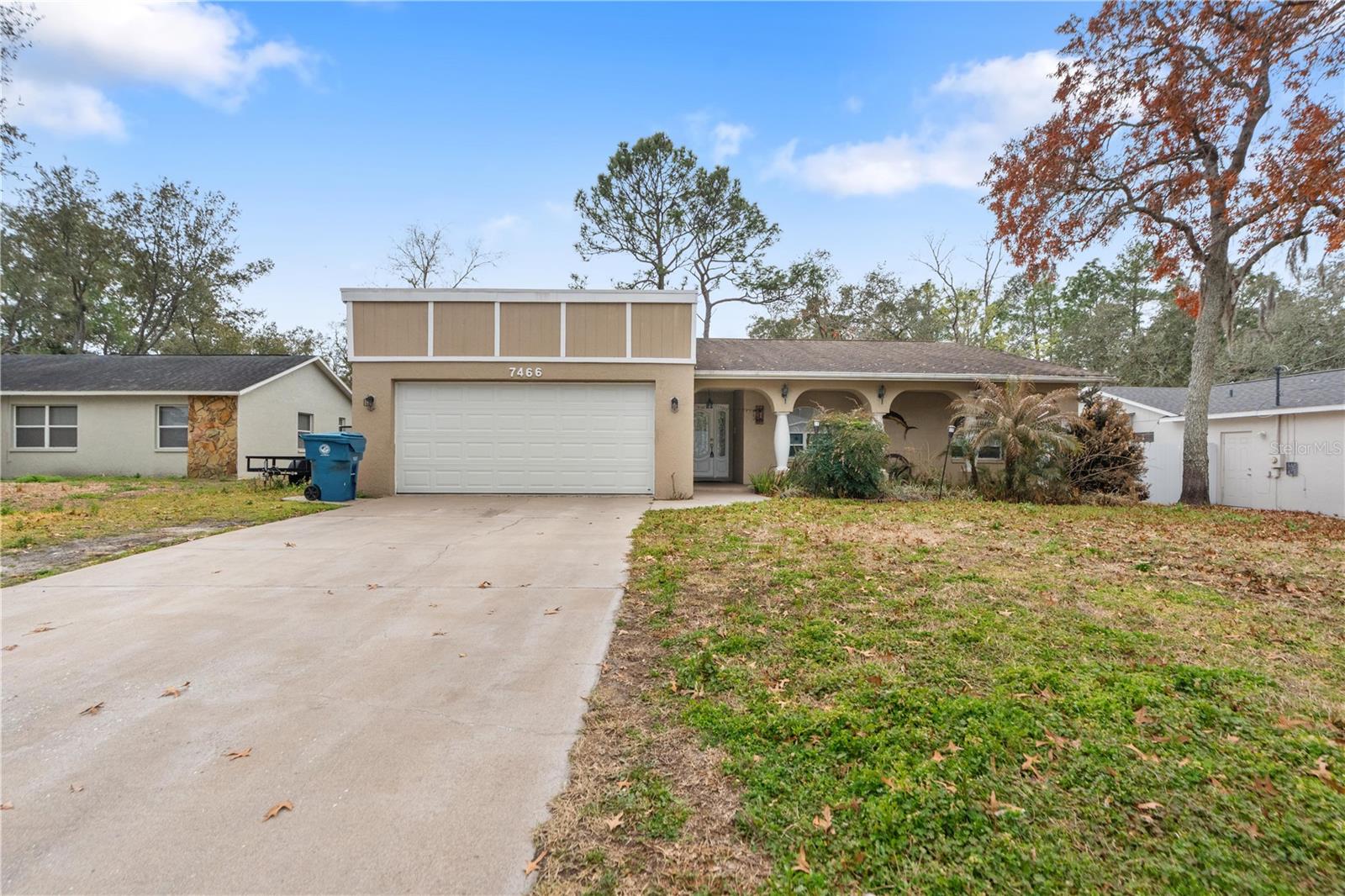 7466 Apache Trl, FL