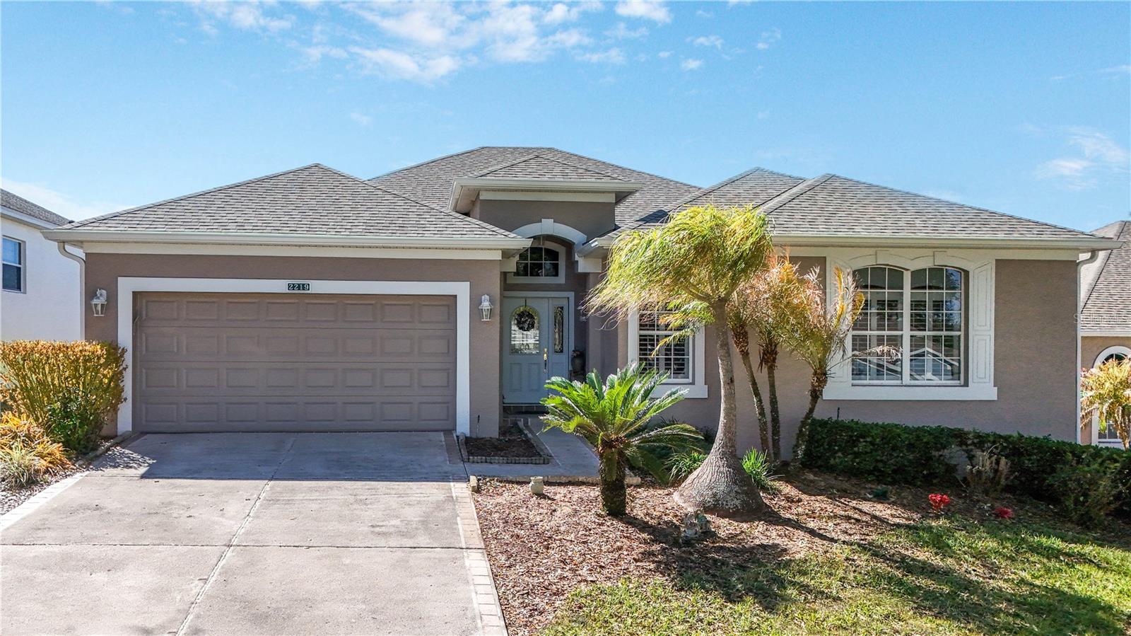 2219 Caxton, FL