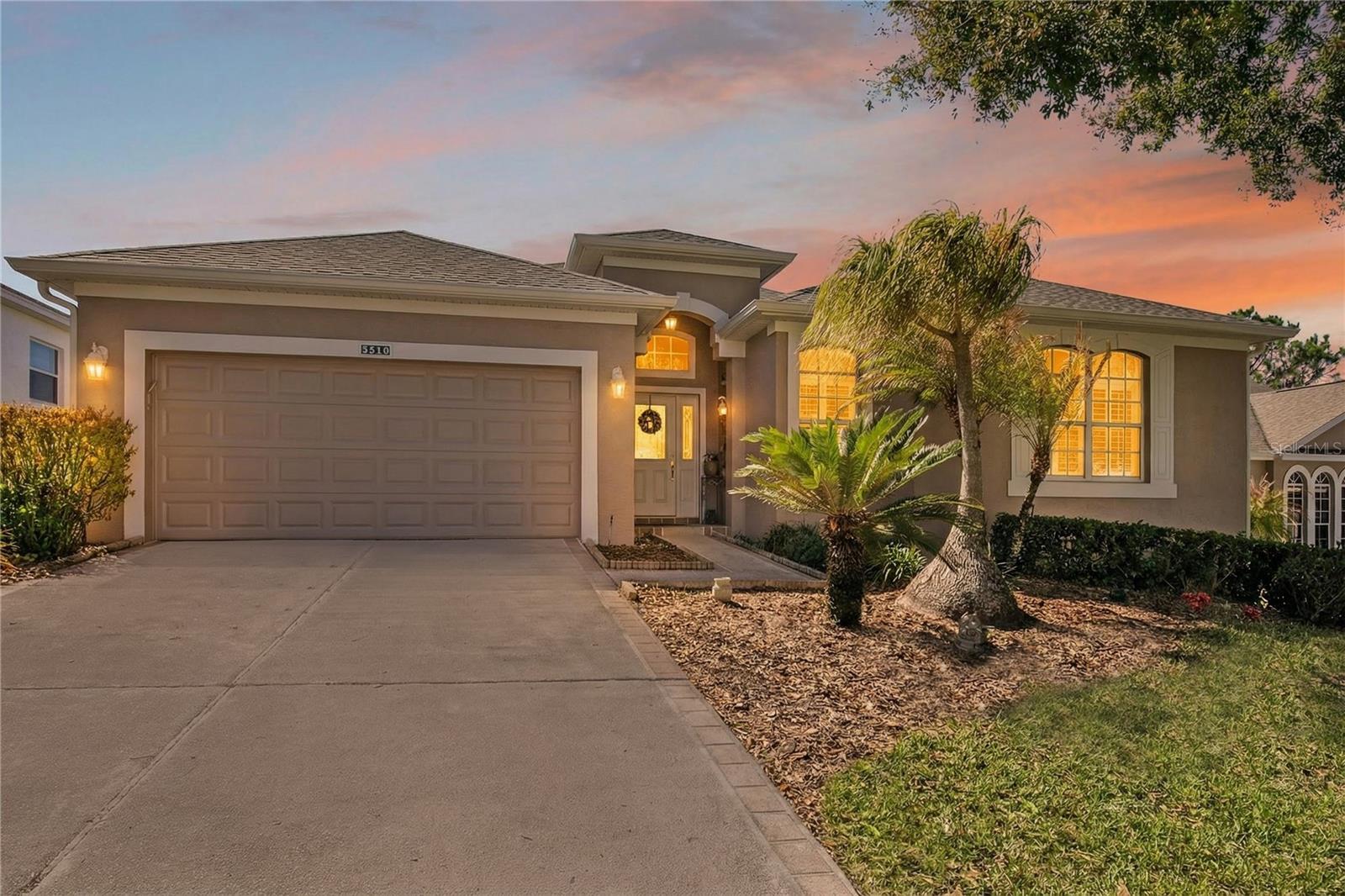 2219 Caxton, FL