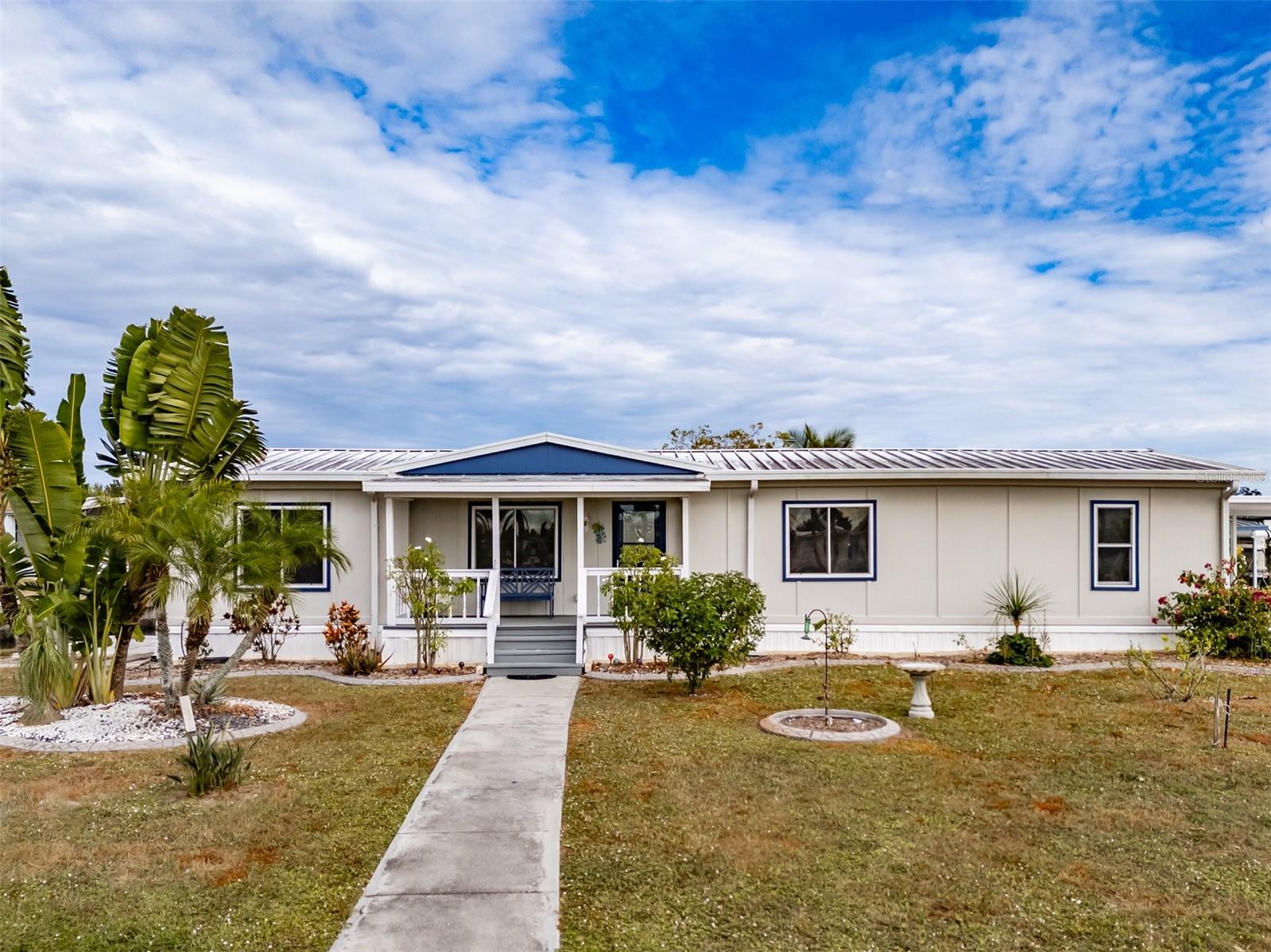 143 Saint Annes Cir, FL
