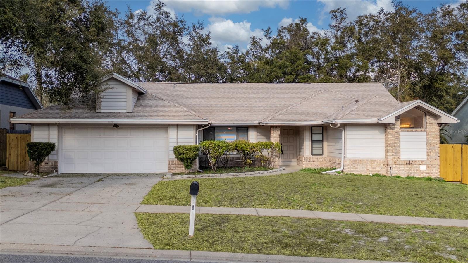 1126 Trotwood Blvd, FL