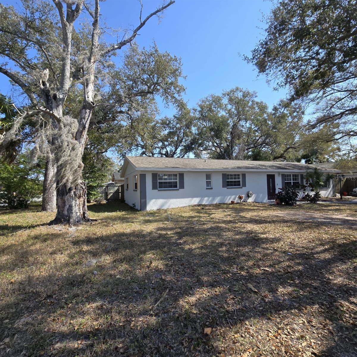 1021 Fairburn Avenue, FL