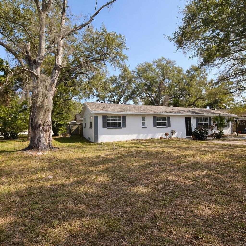1021 Fairburn Avenue, FL