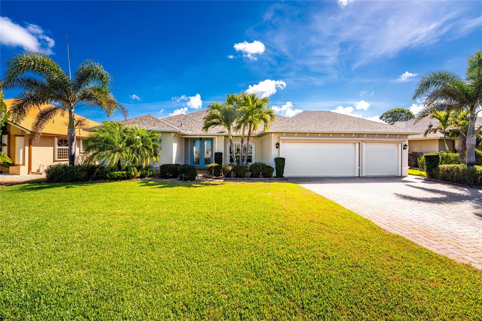 250 Rotonda Boulevard, FL