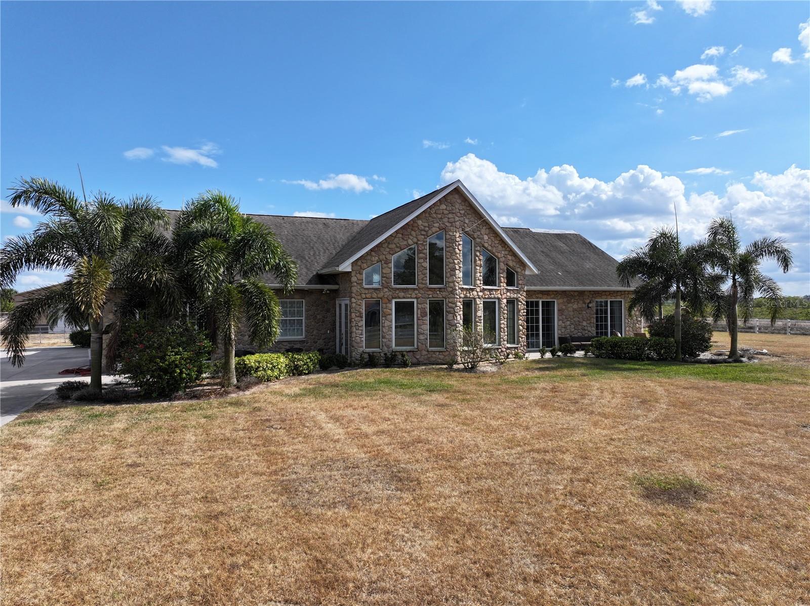 186 Bear Pointe Drive, FL