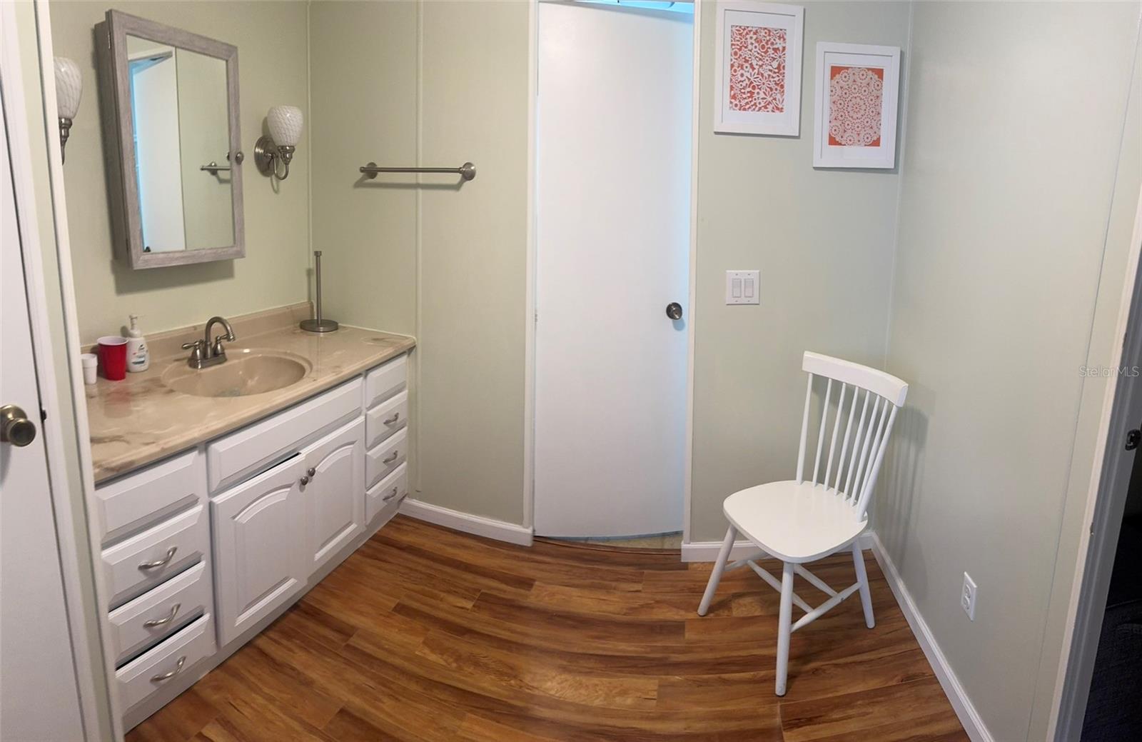 3301 Alt 19, FL