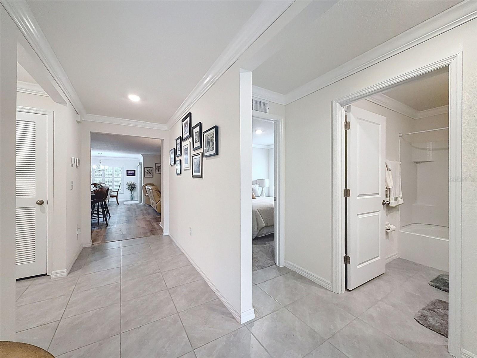 5484 Diantha Way, FL