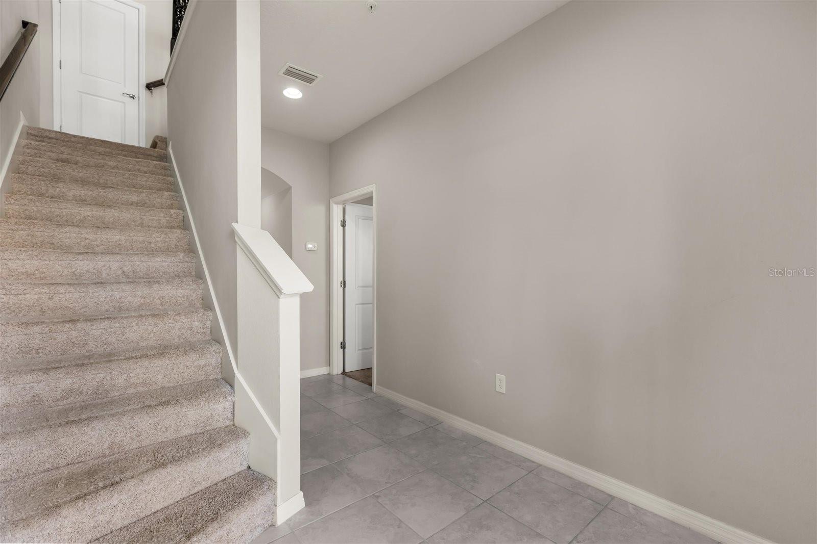588 Piazza Point, FL