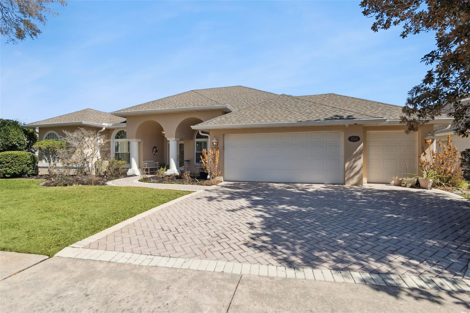 1500 Edgewater Drive, FL