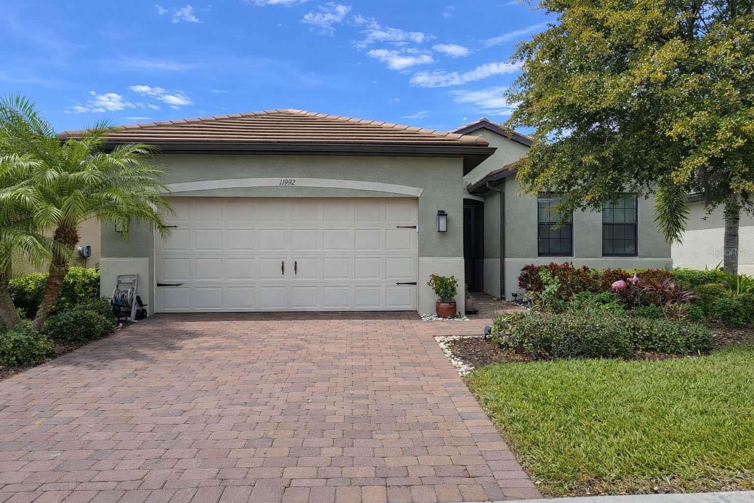 11992 Blazing Star Dr, FL
