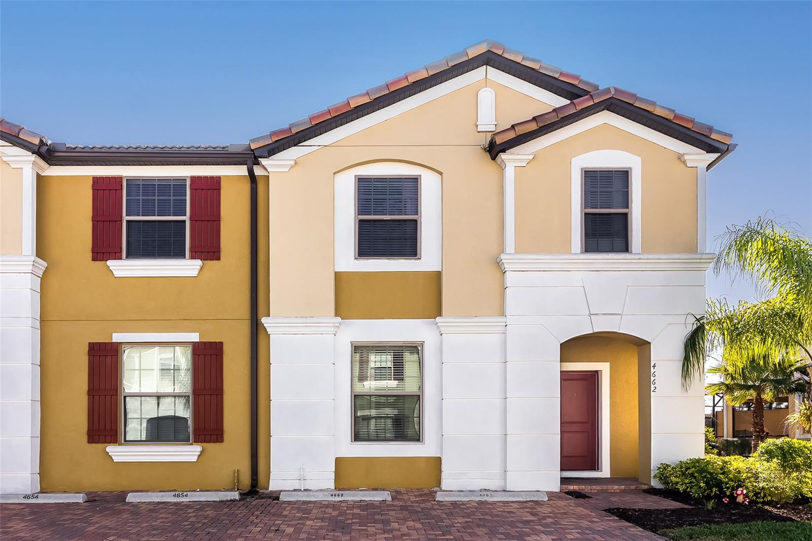 4662 Terrasonesta Drive, FL