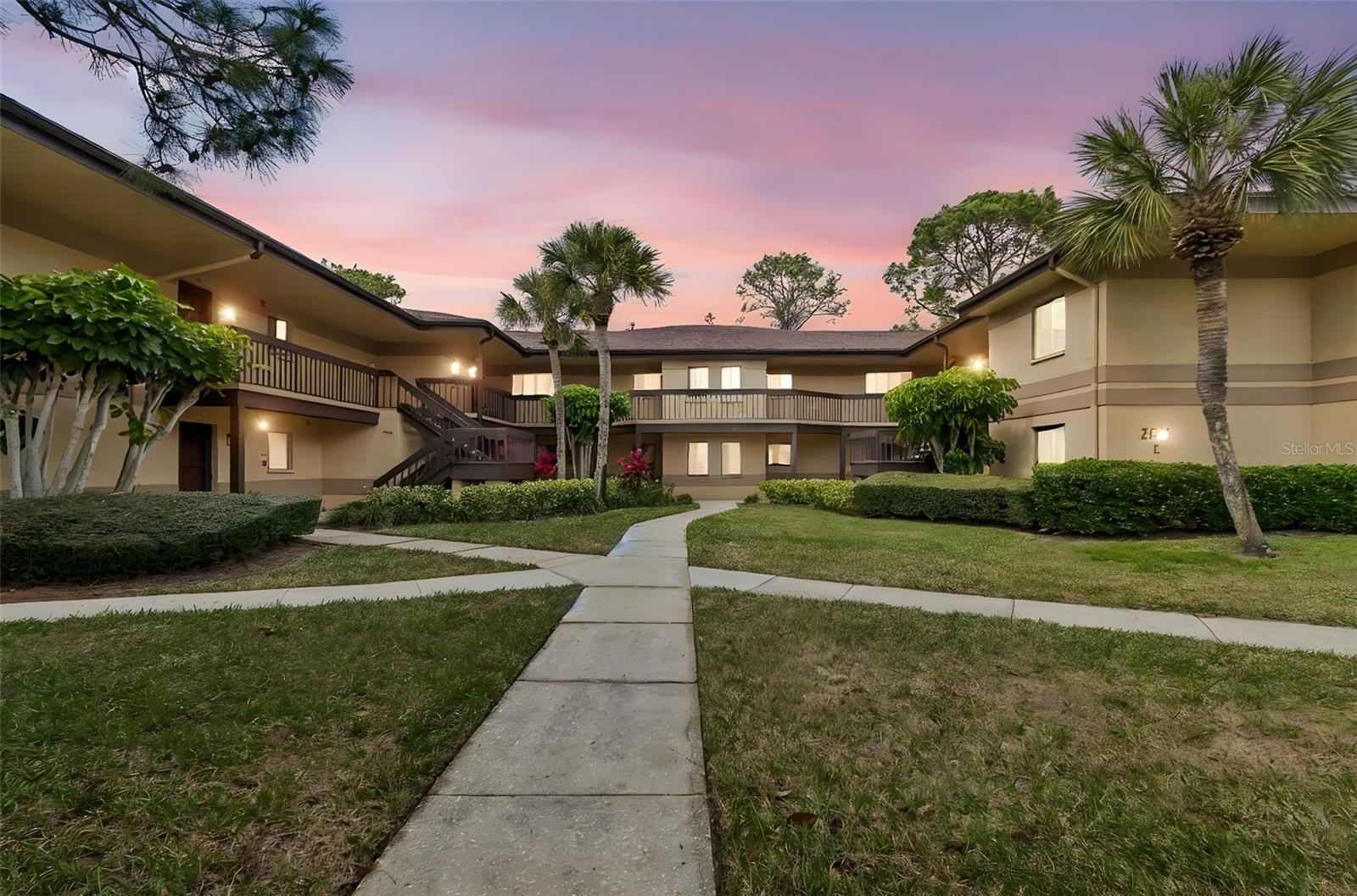 2679 Sabal Springs Circle, FL