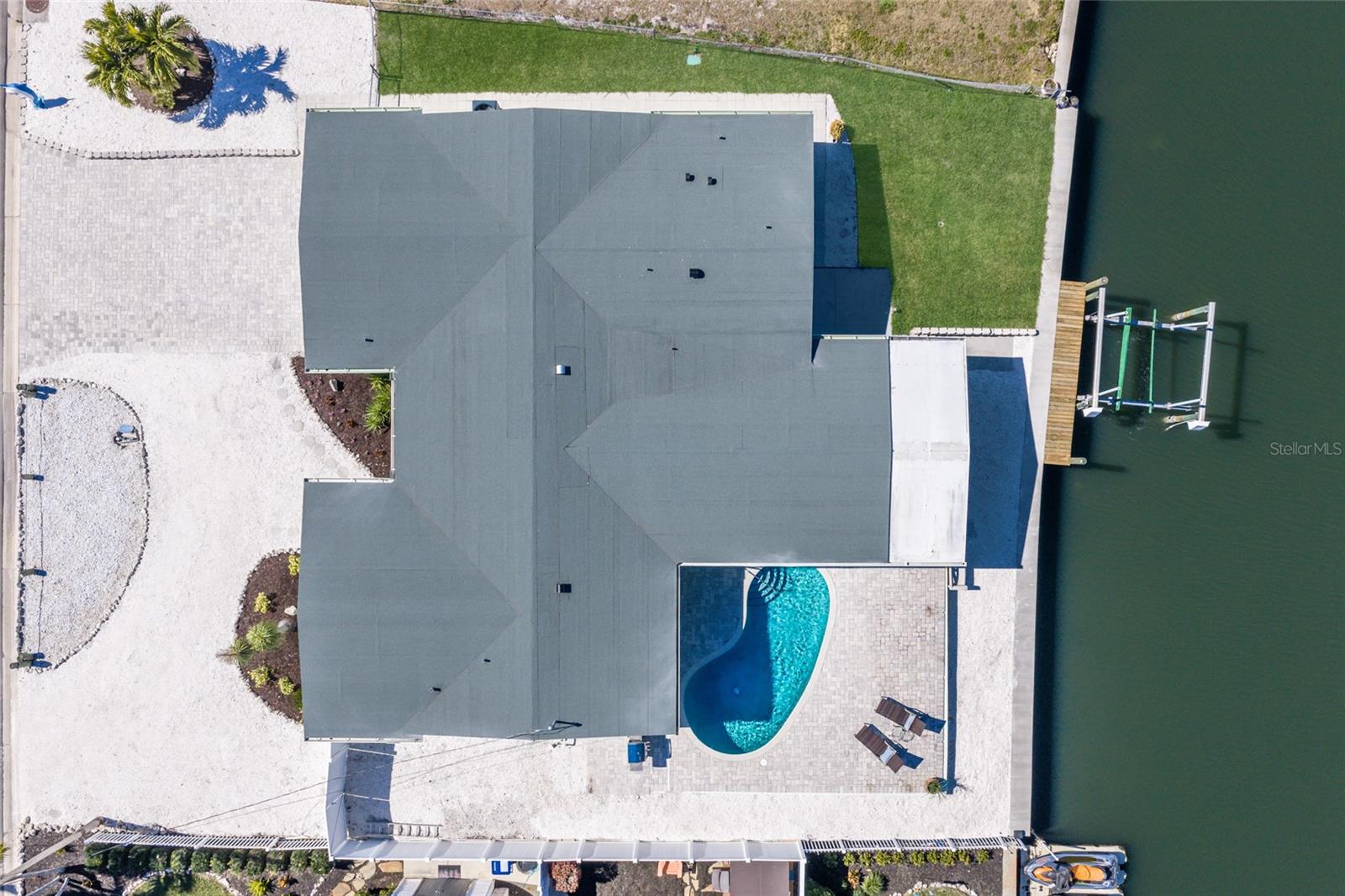 10316 Kingfisher Road, FL