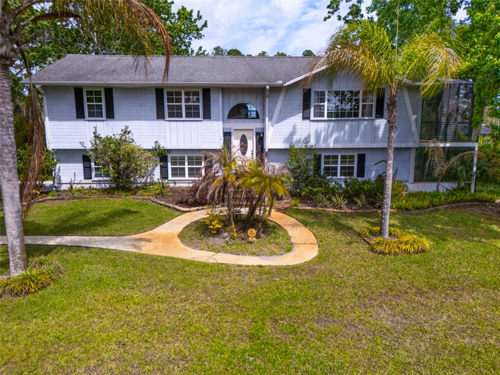 1 Ryding Lane, FL