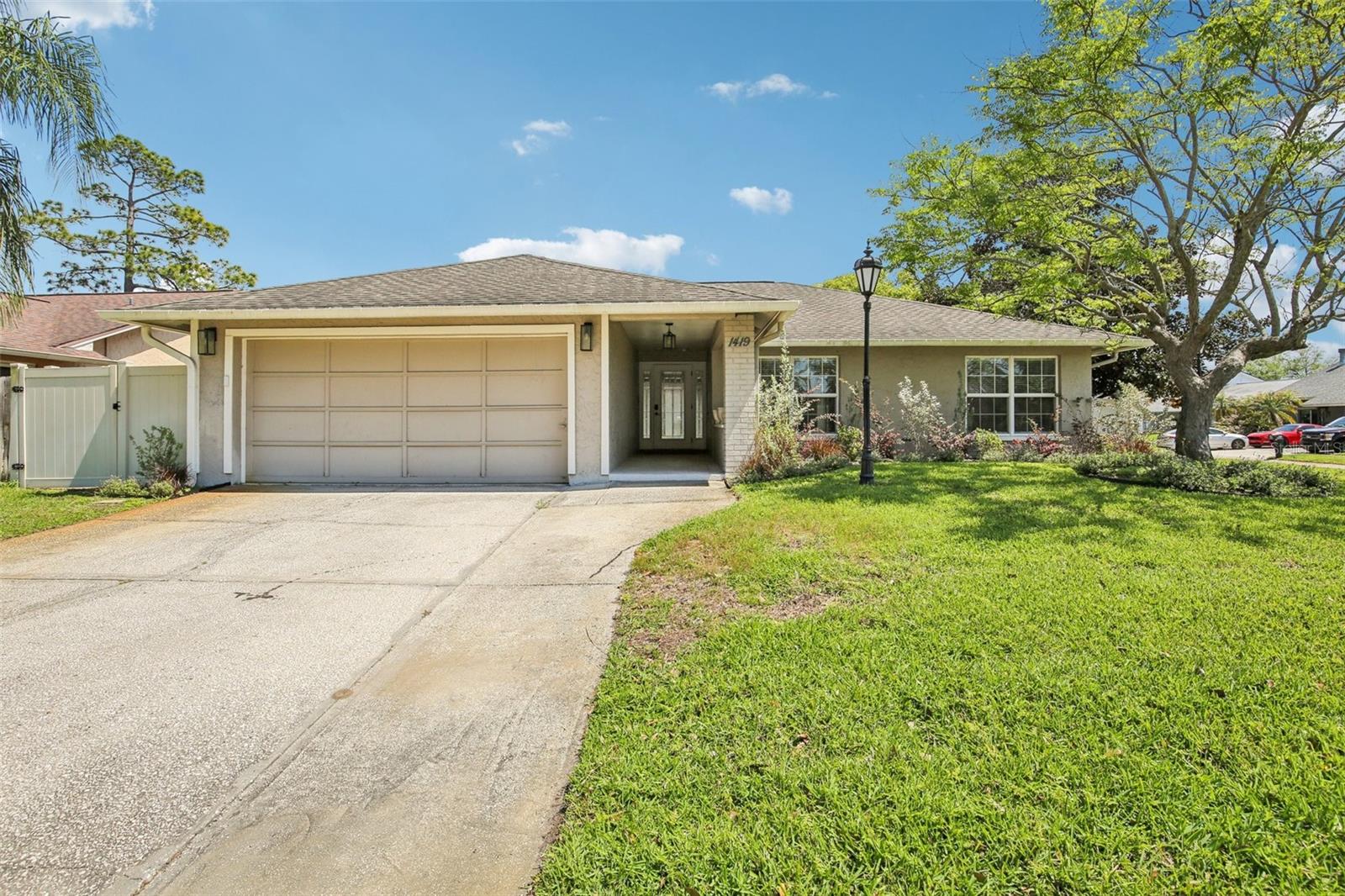 1419 Windmill Pointe Road, FL