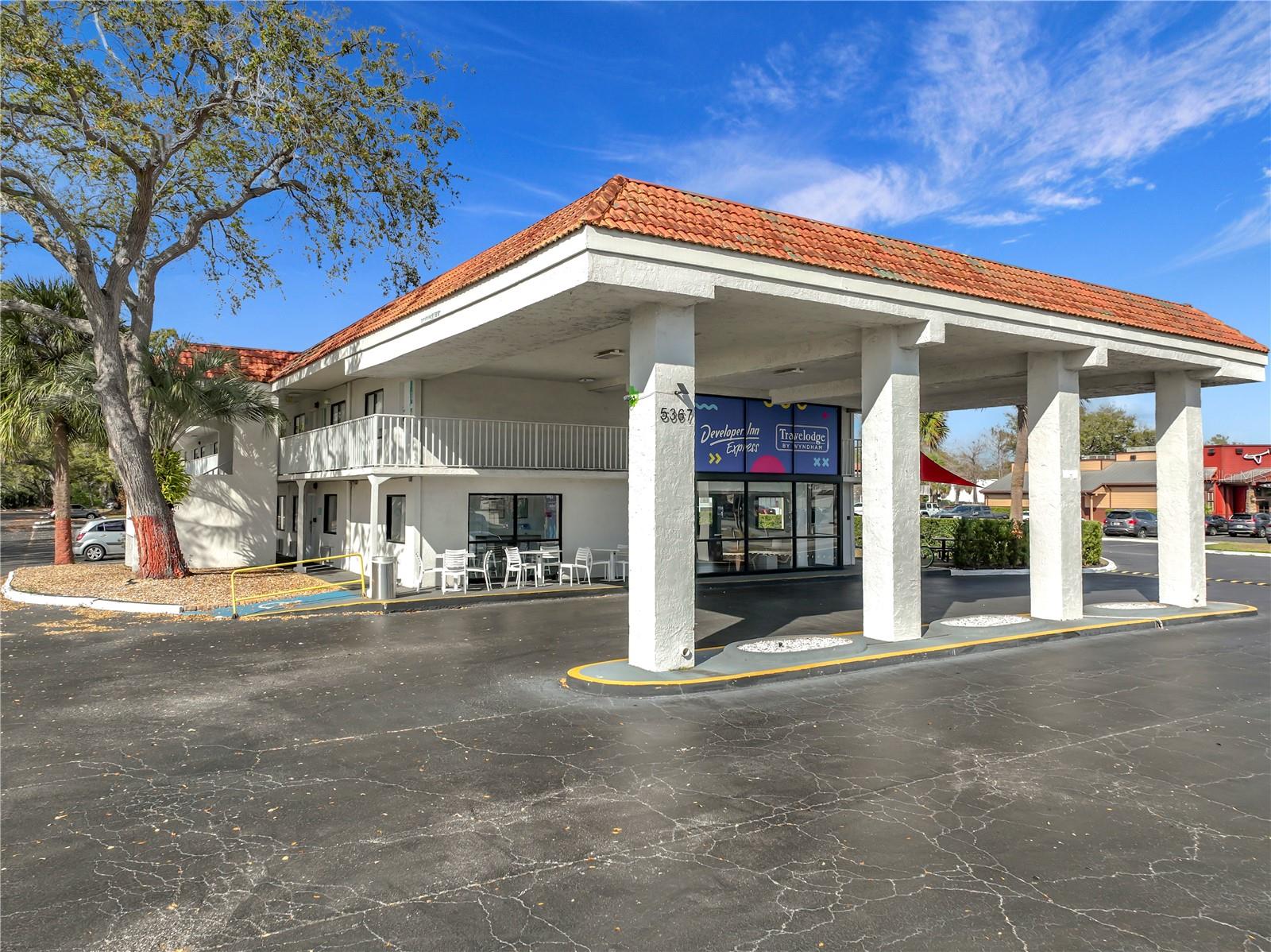 5367 W Irlo Bronson Memorial Hwy #4-207, FL