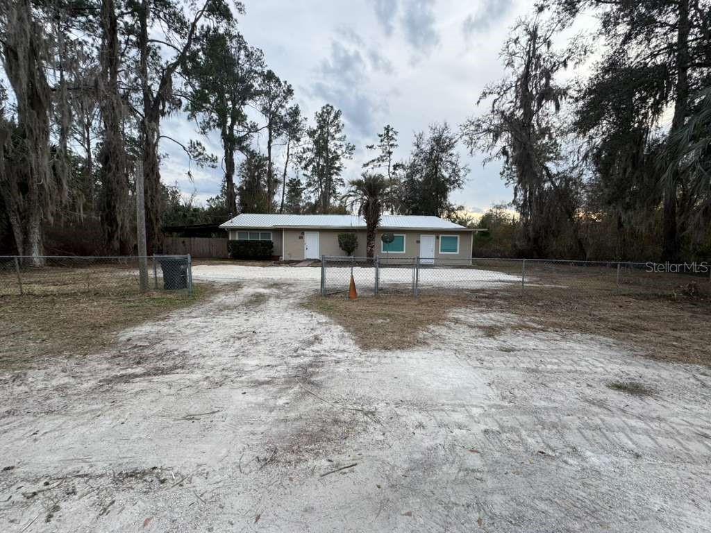 211 Highway 441, FL