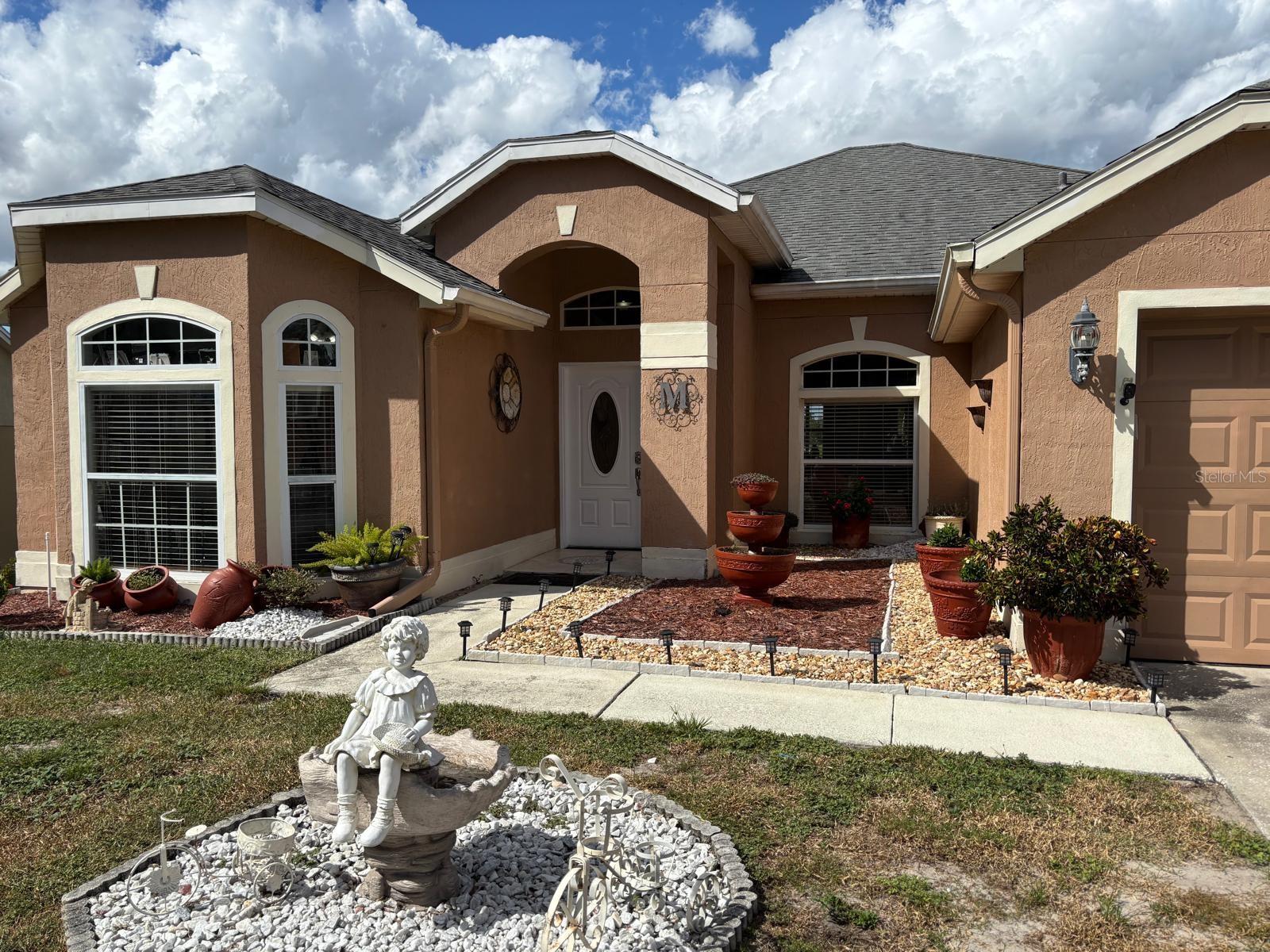 701 White Ivey Court, FL