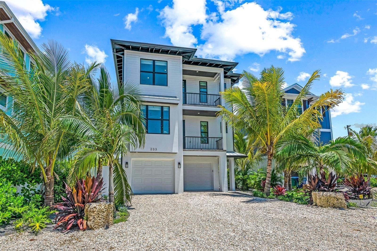 203 Bay Dr N, FL