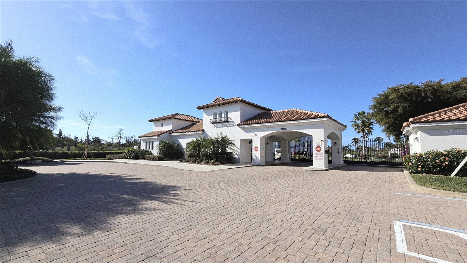 11220 Hacienda Del Mar Boulevard, FL