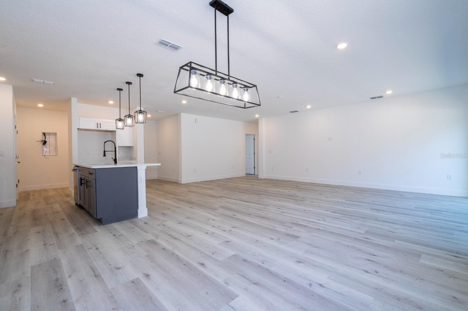 3737 Brewster Road, FL