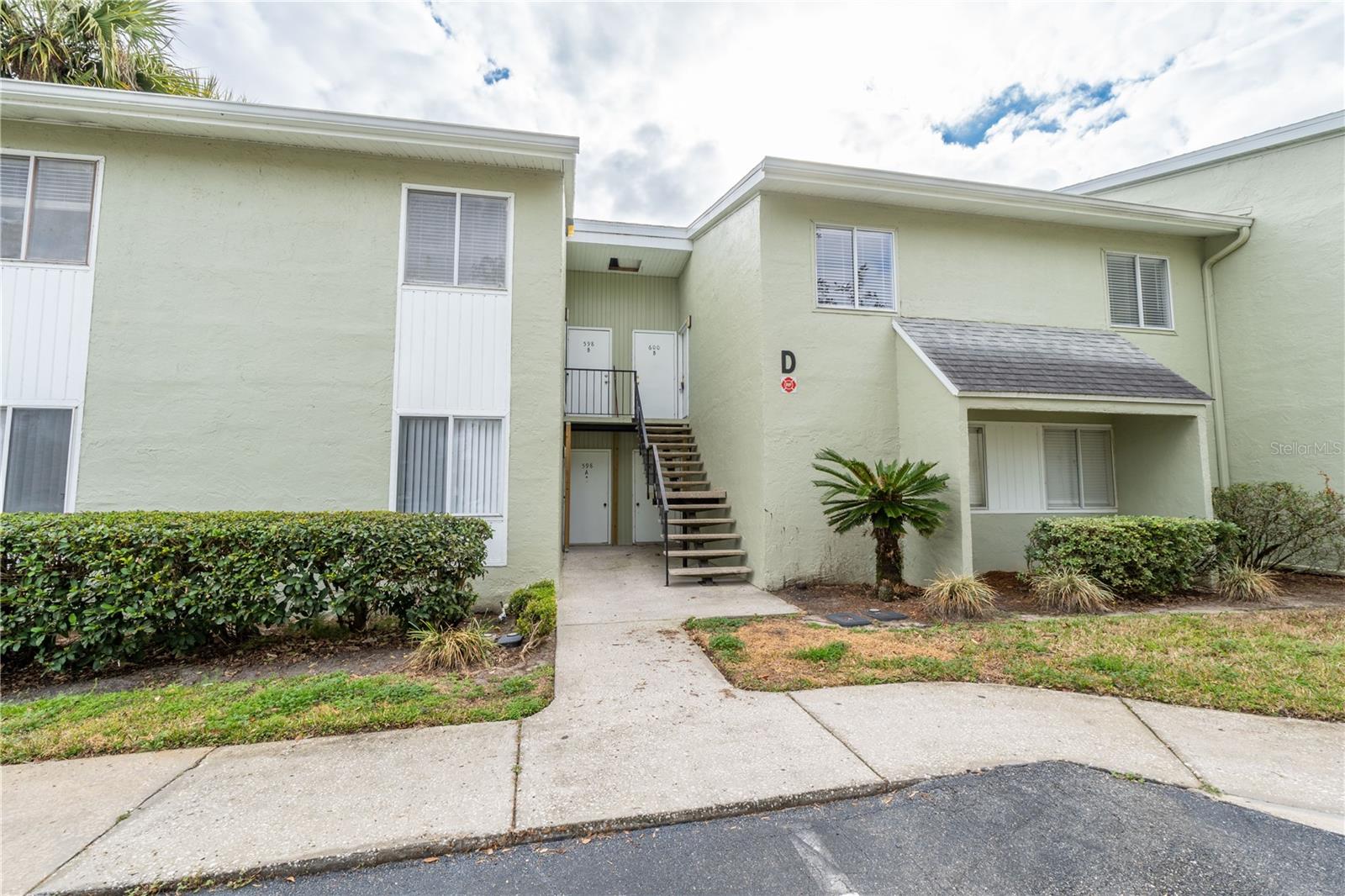 600 Fairways Cir #B, FL