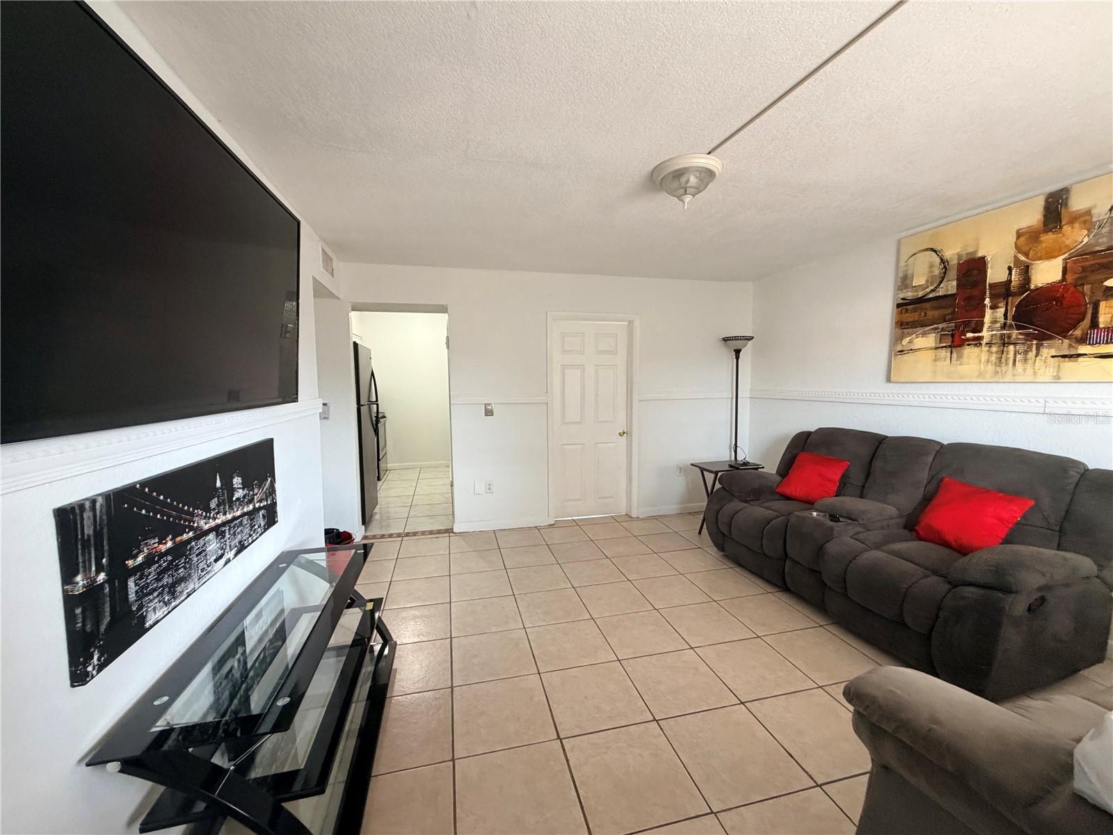 738 Ridenhour Circle, FL