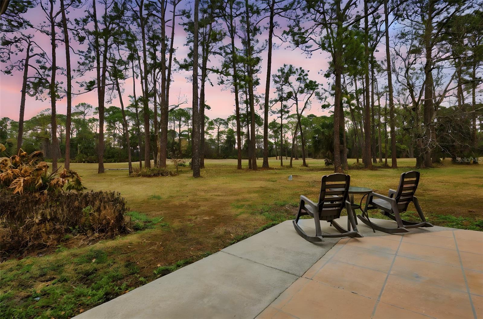 117 Meadowbrook Circle, FL