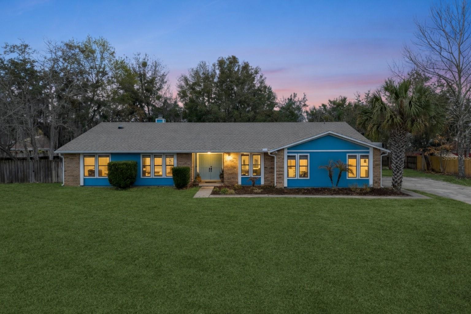 520 Summerhaven Dr, FL