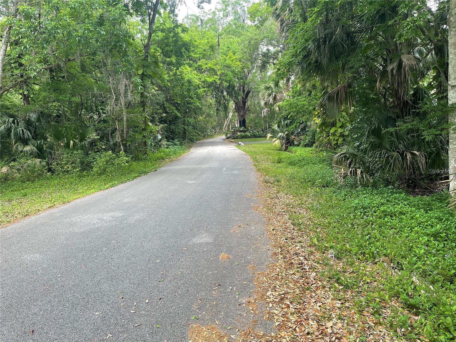242 Fraser Rd, FL