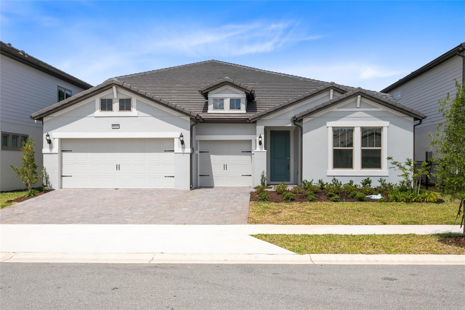 9212 Hanging Vine Court, FL