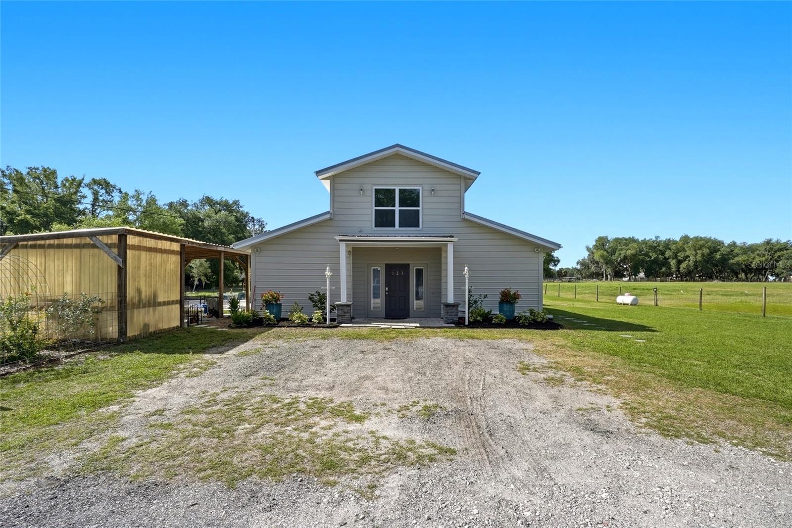 123 S Wiggins Rd, FL