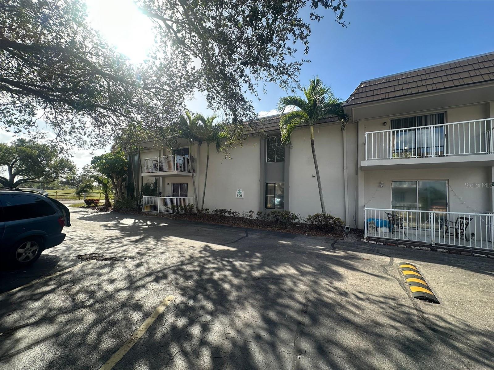 1830 Maravilla Avenue, FL