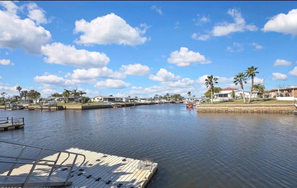 12527 1st Isle, FL