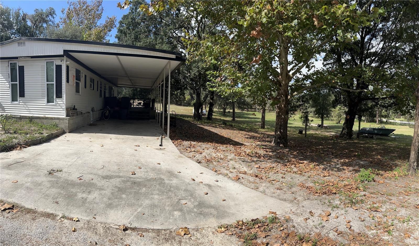 12824 Ithaca Avenue, FL