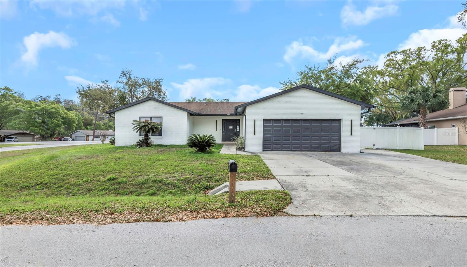 4030 Fieldgreen Pl, FL