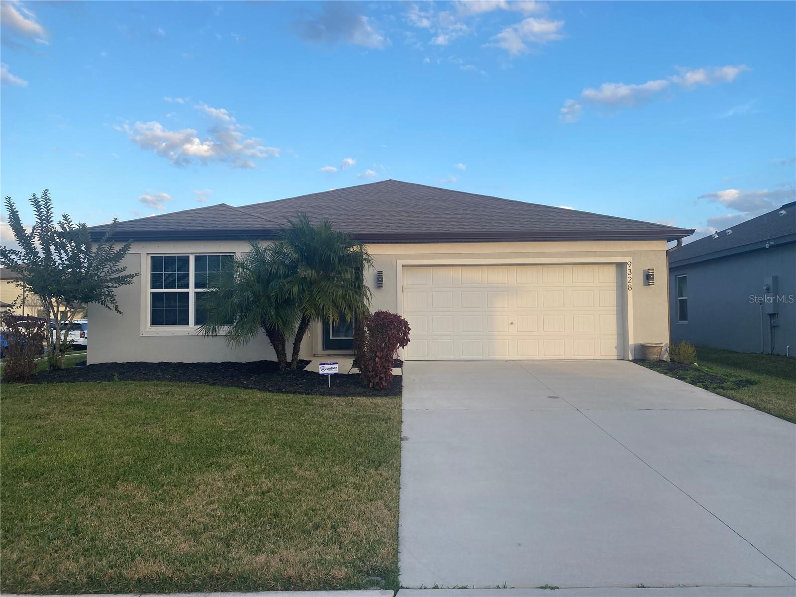9328 Royal River Cir, FL