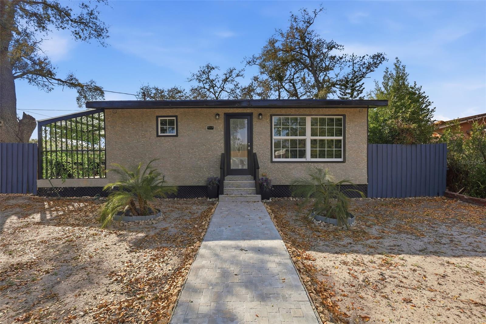 8514 Branch Avenue, FL