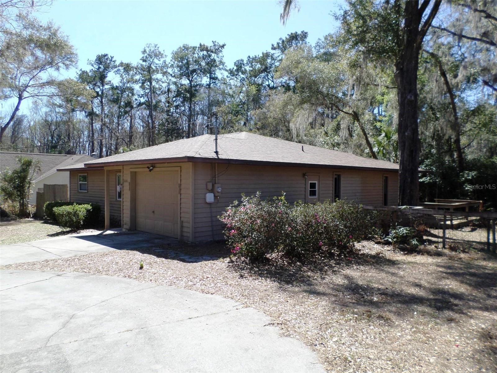 11606 Kennesaw Road, FL