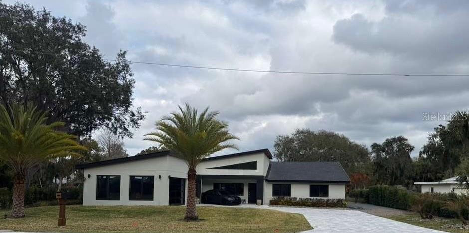 19 Main St, FL