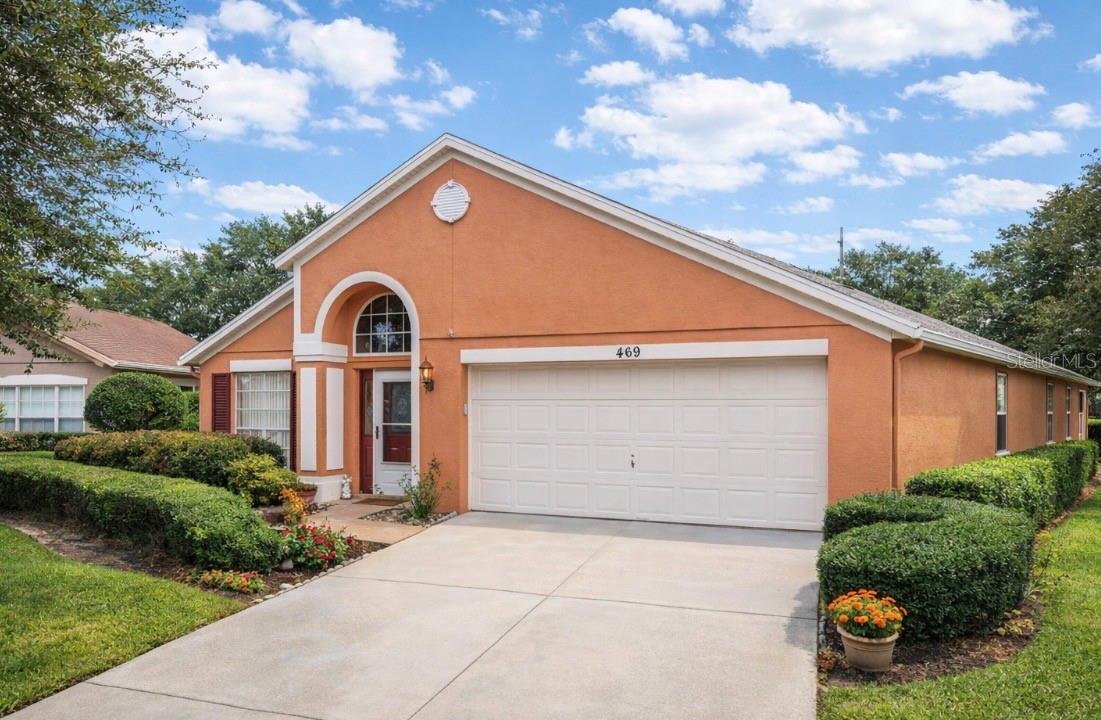 469 Mickleton Loop, FL