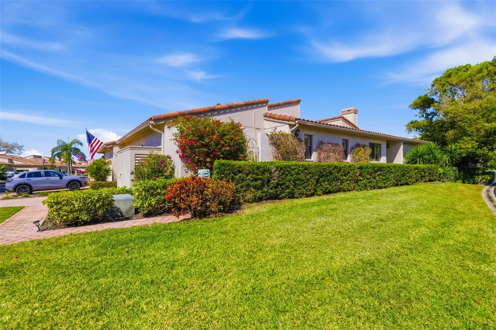 2326 Harbour Oaks Dr, FL