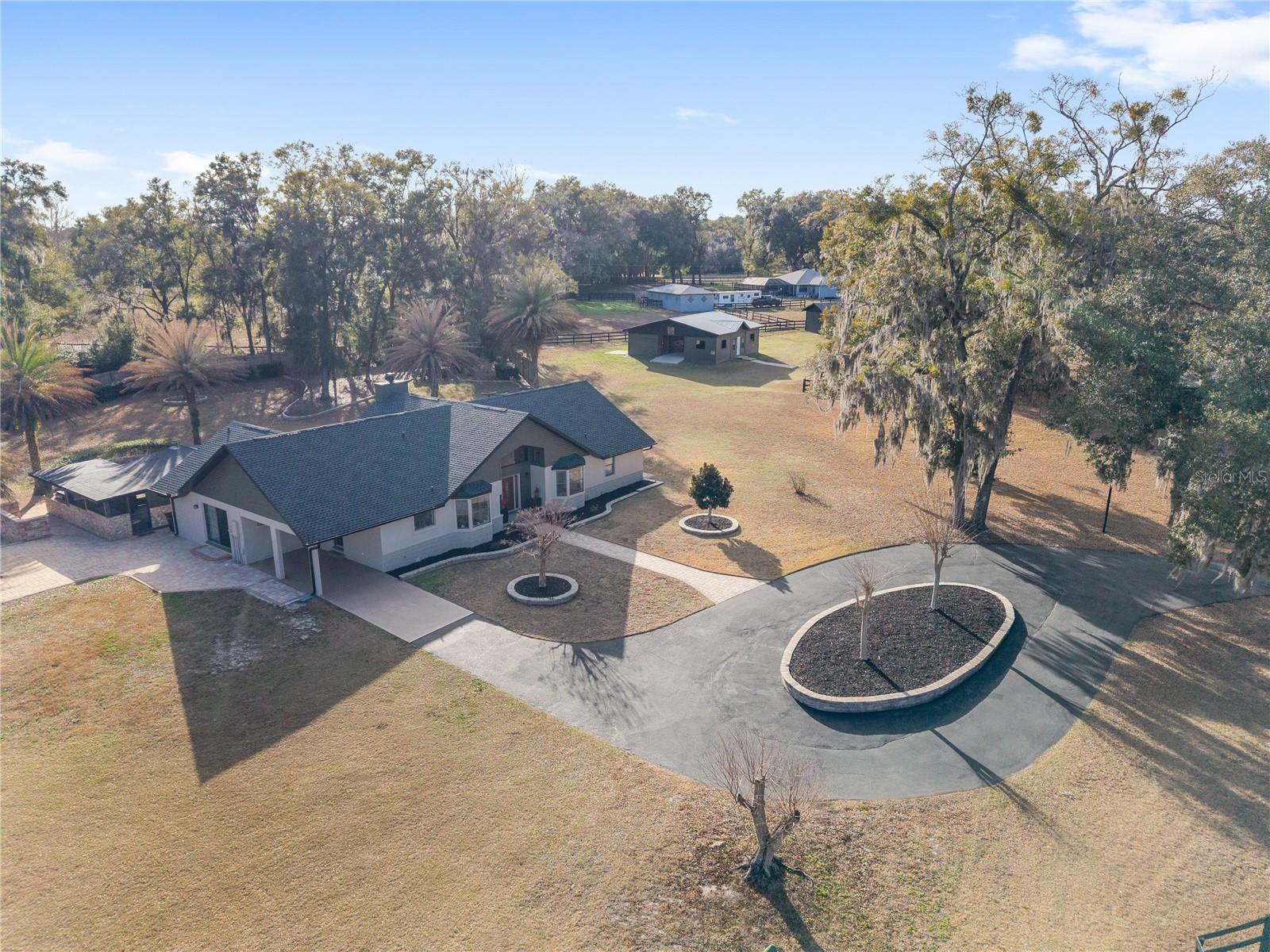 12 Carry Back Rd, FL